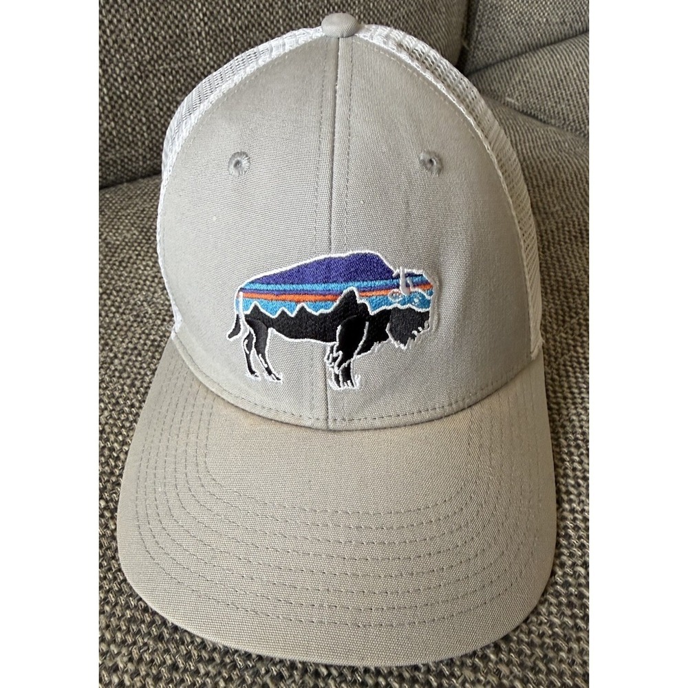 Patagonia Bison Buffalo Logo Gray Mesh Hat Cap Snapback Adjustable Trucker OSFA